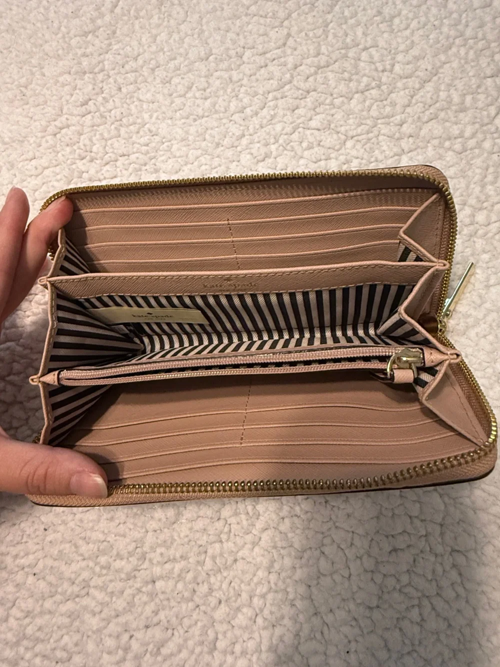 Kate Spade Blush Leather Zip Wallet